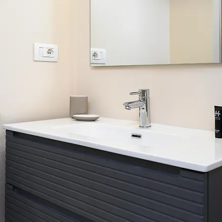 Apartment Arco Della Pace - Stylish In The Heart Of *