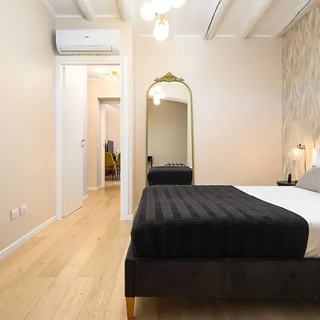 Appartamento Arco Della Pace - Stylish In The Heart Of Milano