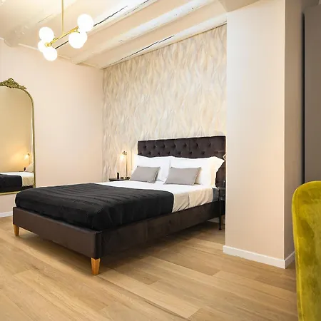 Arco Della Pace - Stylish In The Heart Of Apartment